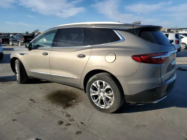 5GAERDKW2KJ194999 2019 BUICK ENCLAVE - Image 2