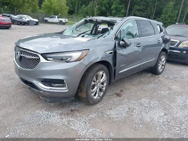 5GAERDKW2LJ250442 2020 BUICK ENCLAVE - Image 2