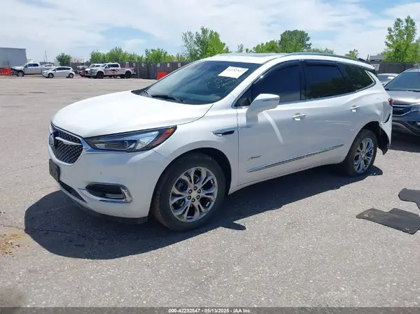 5GAERDKW3MJ228001 2021 BUICK ENCLAVE - Image 2