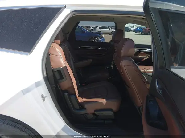 5GAERDKW4JJ237124 2018 BUICK ENCLAVE - Image 8