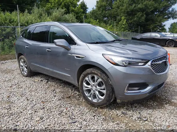 5GAERDKW4MJ181786 2021 BUICK ENCLAVE - Image 1