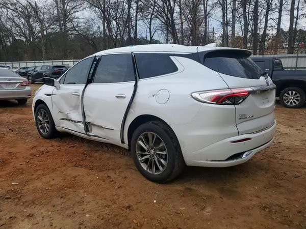 5GAERDKW4RJ113530 2024 BUICK ENCLAVE - Image 2