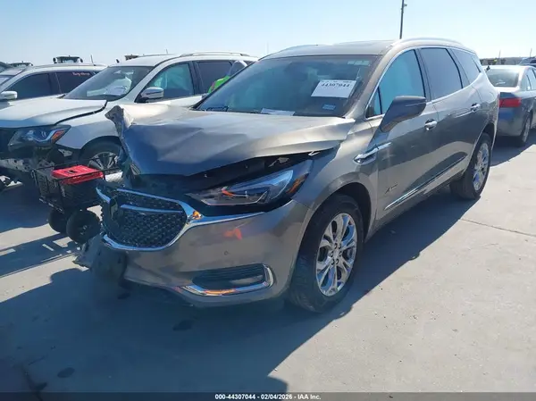 5GAERDKW5JJ182344 2018 BUICK ENCLAVE - Image 2