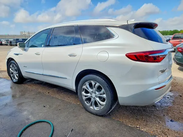 5GAERDKW5KJ244780 2019 BUICK ENCLAVE - Image 2