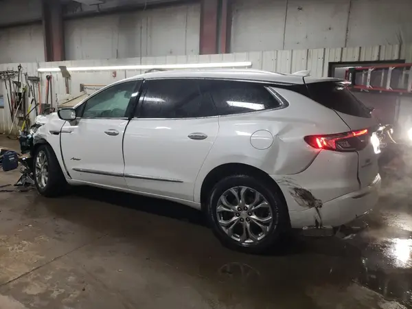 5GAERDKW5MJ188035 2021 BUICK ENCLAVE - Image 2