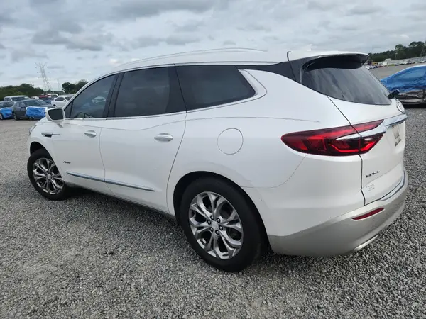5GAERDKW6JJ203931 2018 BUICK ENCLAVE - Image 2