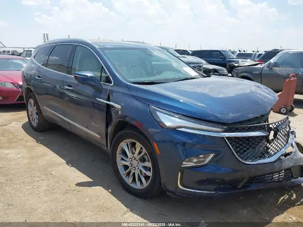 5GAERDKW7PJ152903 2023 BUICK ENCLAVE - Image 1