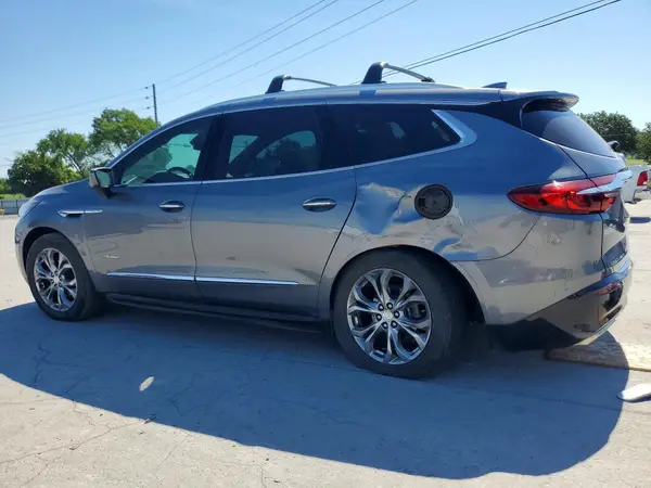 5GAERDKW8JJ239250 2018 BUICK ENCLAVE - Image 2