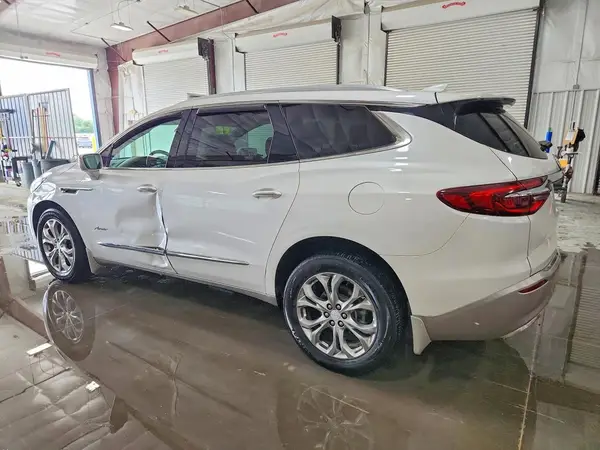 5GAERDKW8KJ193579 2019 BUICK ENCLAVE - Image 2