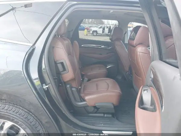 5GAERDKW9JJ196134 2018 BUICK ENCLAVE - Image 8