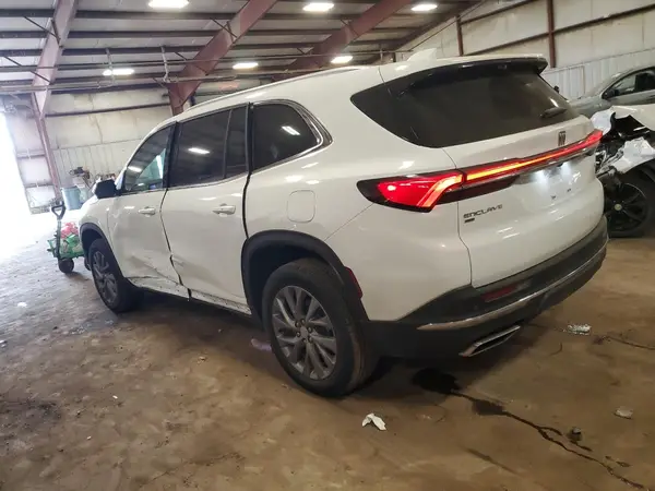 5GAEVAKS8TJ110516 2026 BUICK ENCLAVE - Image 2