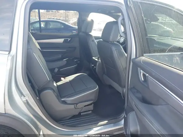 5GAEVAKS9TJ158493 2026 BUICK ENCLAVE - Image 8