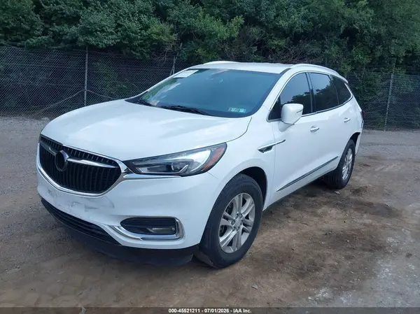 5GAEVAKW0JJ180141 2018 BUICK ENCLAVE - Image 2