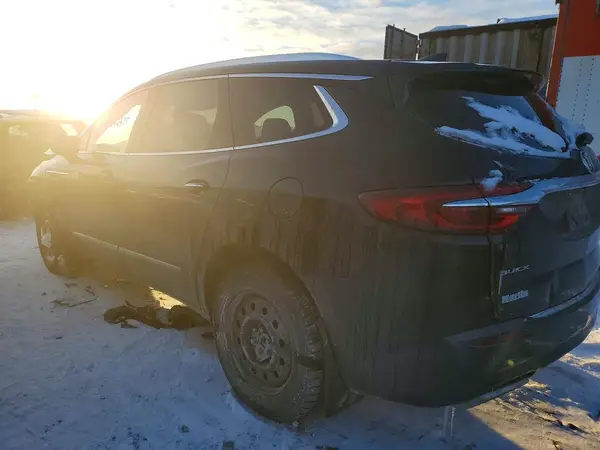 5GAEVAKW0JJ241360 2018 BUICK ENCLAVE - Image 2