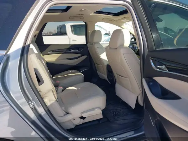 5GAEVAKW0KJ160876 2019 BUICK ENCLAVE - Image 8