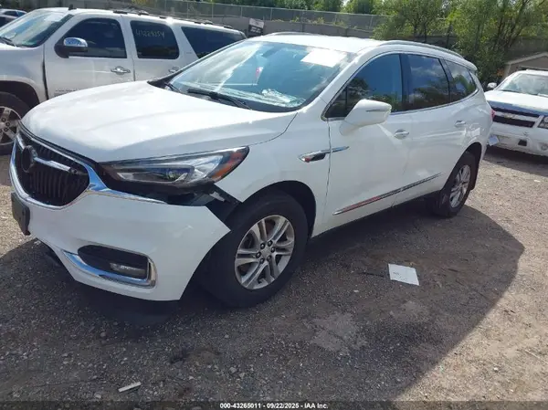 5GAEVAKW0KJ176639 2019 BUICK ENCLAVE - Image 2