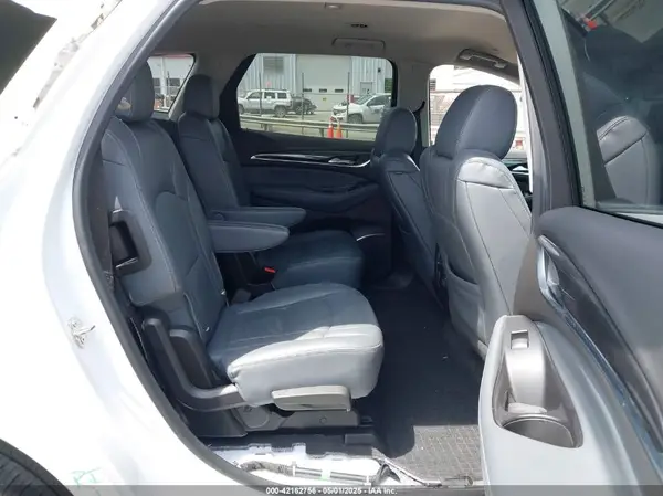 5GAEVAKW0LJ136594 2020 BUICK ENCLAVE - Image 8