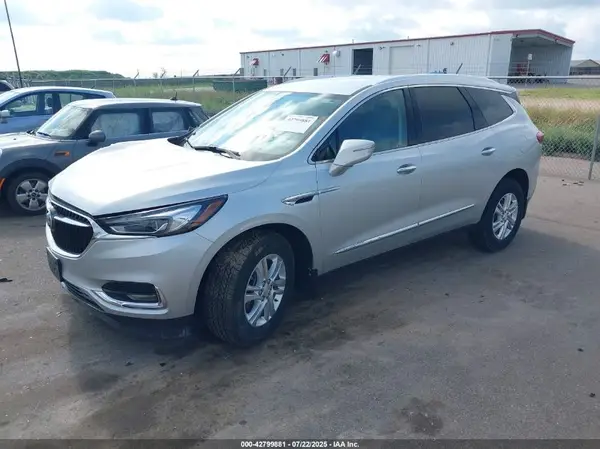 5GAEVAKW0MJ269616 2021 BUICK ENCLAVE - Image 2