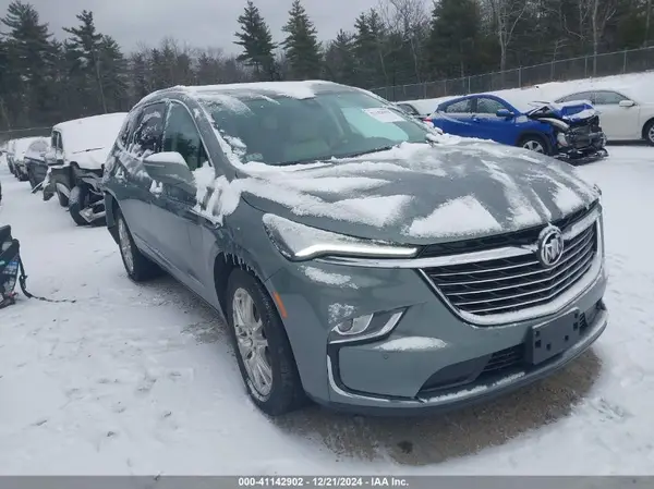 5GAEVAKW0NJ165354 2022 BUICK ENCLAVE - Image 1