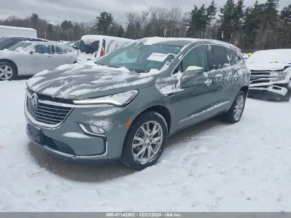 5GAEVAKW0NJ165354 2022 BUICK ENCLAVE - Image 2