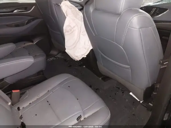 5GAEVAKW0NJ177181 2022 BUICK ENCLAVE - Image 8