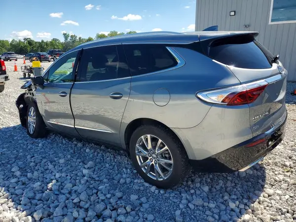 5GAEVAKW0PJ178169 2023 BUICK ENCLAVE - Image 2