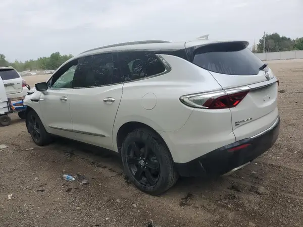 5GAEVAKW0PJ226804 2023 BUICK ENCLAVE - Image 2