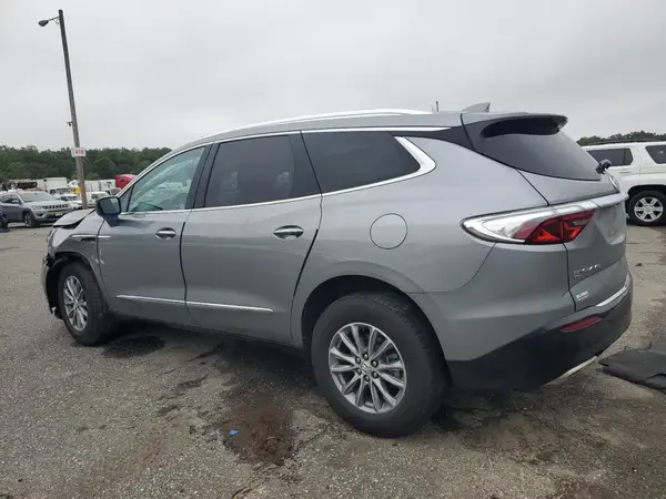 5GAEVAKW0PJ227905 2023 BUICK ENCLAVE - Image 2
