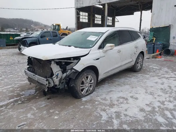 5GAEVAKW1JJ142109 2018 BUICK ENCLAVE - Image 2