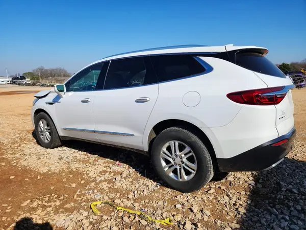 5GAEVAKW1JJ149867 2018 BUICK ENCLAVE - Image 2