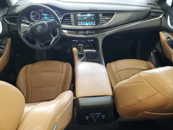 5GAEVAKW1JJ158410 2018 BUICK ENCLAVE - Image 8