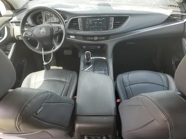 5GAEVAKW1JJ175126 2018 BUICK ENCLAVE - Image 8