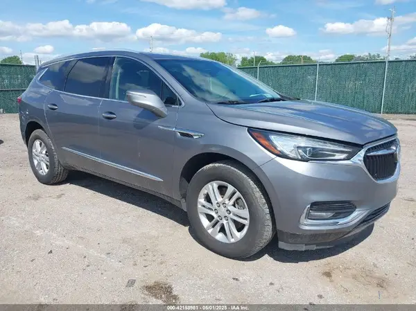 5GAEVAKW1JJ242212 2018 BUICK ENCLAVE - Image 1