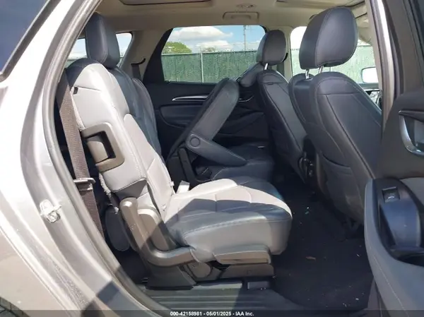 5GAEVAKW1JJ242212 2018 BUICK ENCLAVE - Image 8