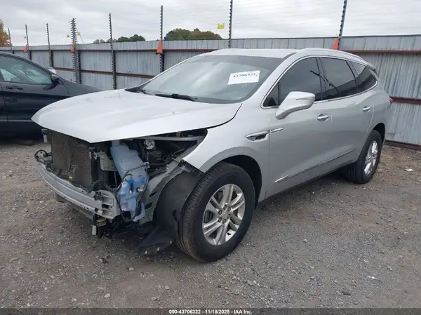 5GAEVAKW1LJ225753 2020 BUICK ENCLAVE - Image 2