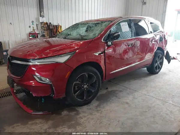 5GAEVAKW1PJ176768 2023 BUICK ENCLAVE - Image 2