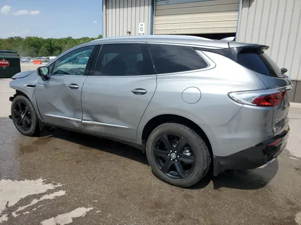 5GAEVAKW1RJ118114 2024 BUICK ENCLAVE - Image 2