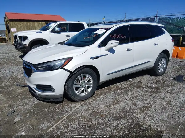 5GAEVAKW2JJ129613 2018 BUICK ENCLAVE - Image 2