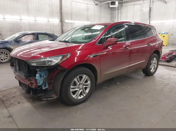 5GAEVAKW2JJ134097 2018 BUICK ENCLAVE - Image 2