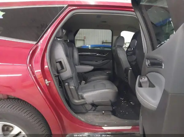 5GAEVAKW2JJ134097 2018 BUICK ENCLAVE - Image 8