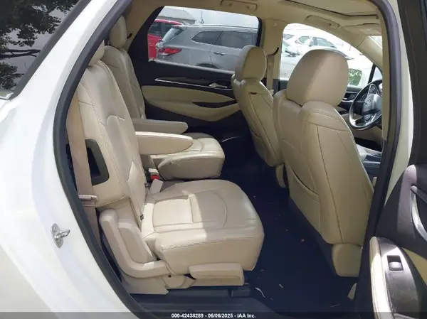 5GAEVAKW2JJ153538 2018 BUICK ENCLAVE - Image 8