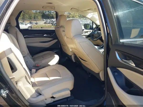 5GAEVAKW2JJ157234 2018 BUICK ENCLAVE - Image 8
