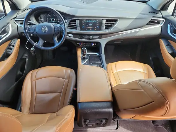 5GAEVAKW2JJ157878 2018 BUICK ENCLAVE - Image 8