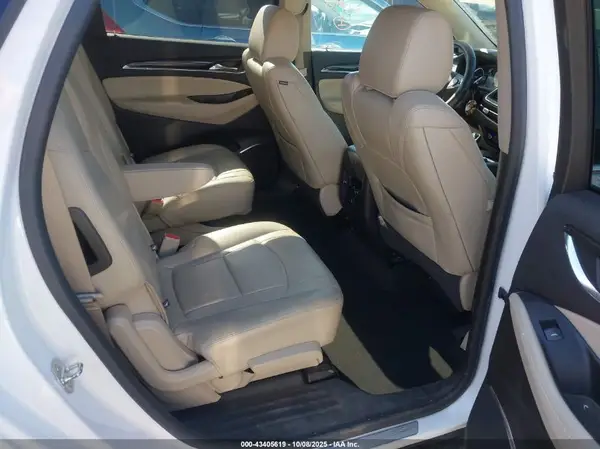 5GAEVAKW2JJ198463 2018 BUICK ENCLAVE - Image 8
