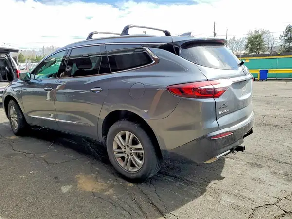 5GAEVAKW2JJ236127 2018 BUICK ENCLAVE - Image 2