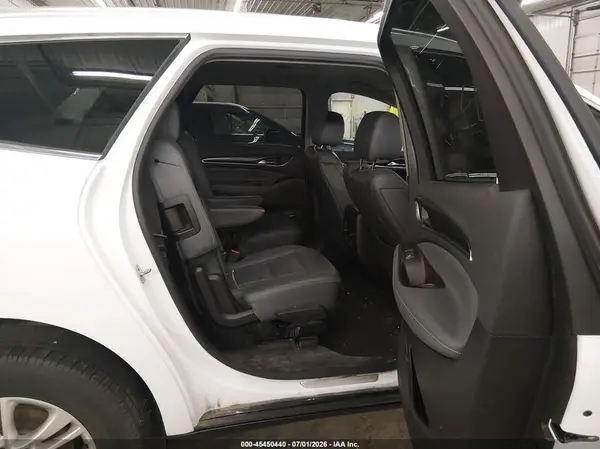 5GAEVAKW2KJ213464 2019 BUICK ENCLAVE - Image 8