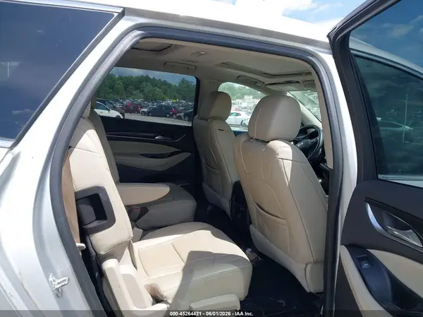 5GAEVAKW2LJ207858 2020 BUICK ENCLAVE - Image 8