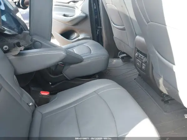 5GAEVAKW2NJ188361 2022 BUICK ENCLAVE - Image 8
