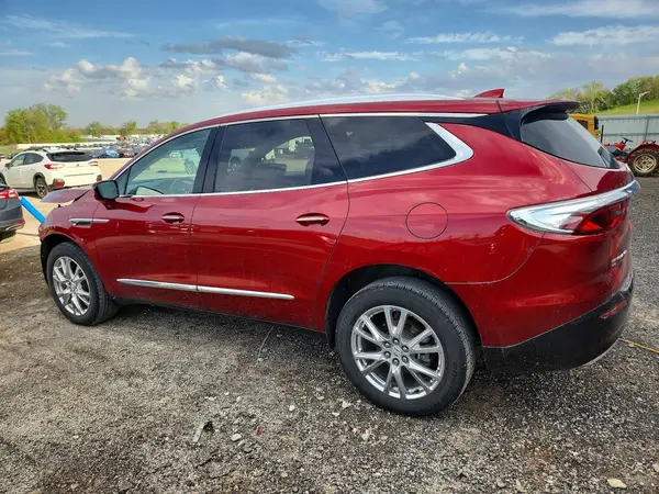 5GAEVAKW2PJ129863 2023 BUICK ENCLAVE - Image 2