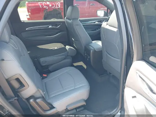 5GAEVAKW2PJ184331 2023 BUICK ENCLAVE - Image 8